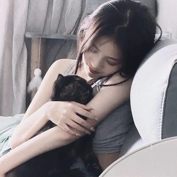 困在婚礼上的伴娘